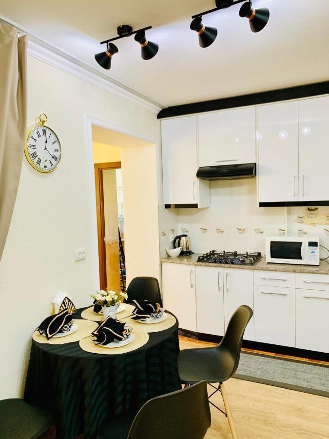 Samarkand Apartment Luaran gambar