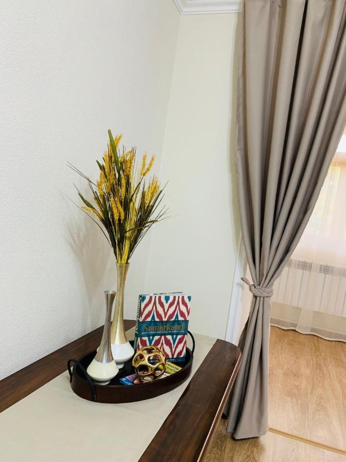 Samarkand Apartment Luaran gambar